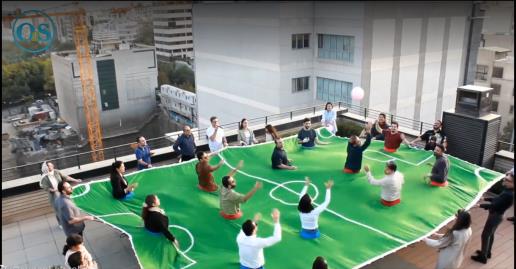 دورهمی در روف‌گاردن اکسیژن