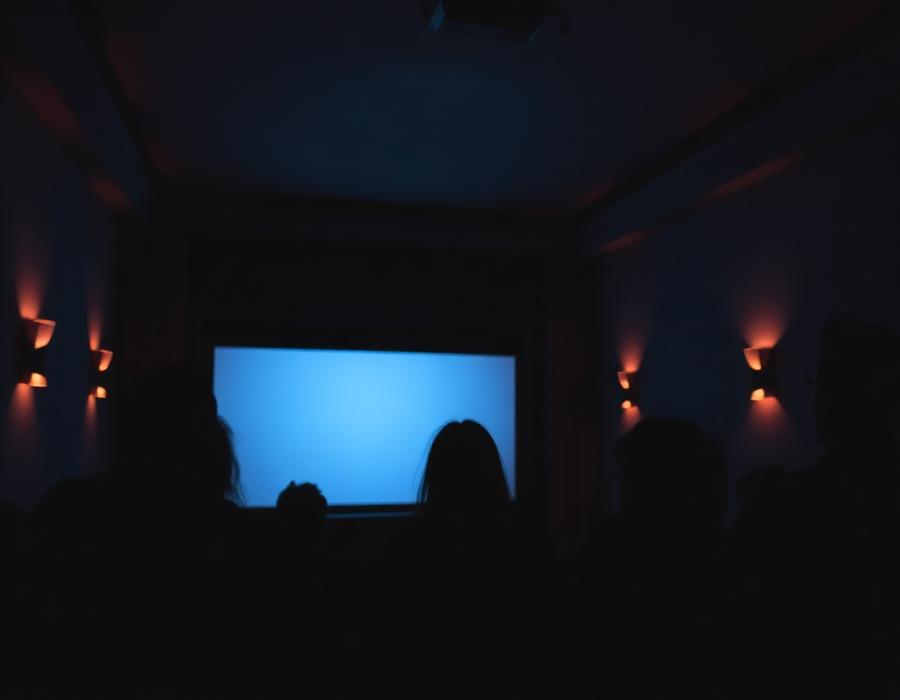 تماشا و تحلیل فیلم
